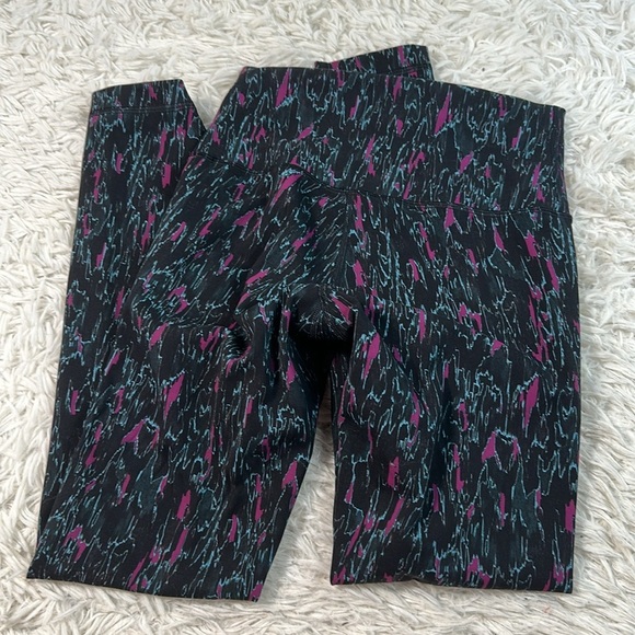 Lululemon Wunder Train High-Rise Tight 25" - Picture 3 of 5